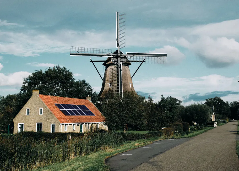 Zonnepanelen op oud dak, doen of niet?