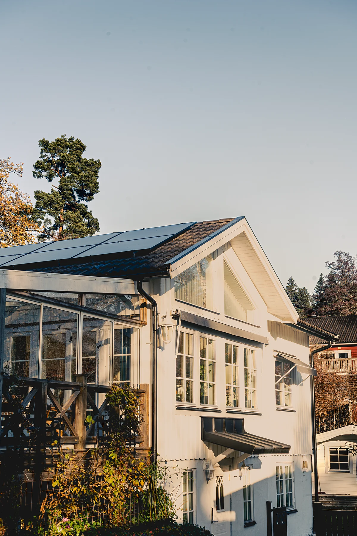 Solceller på hus från Ingarö