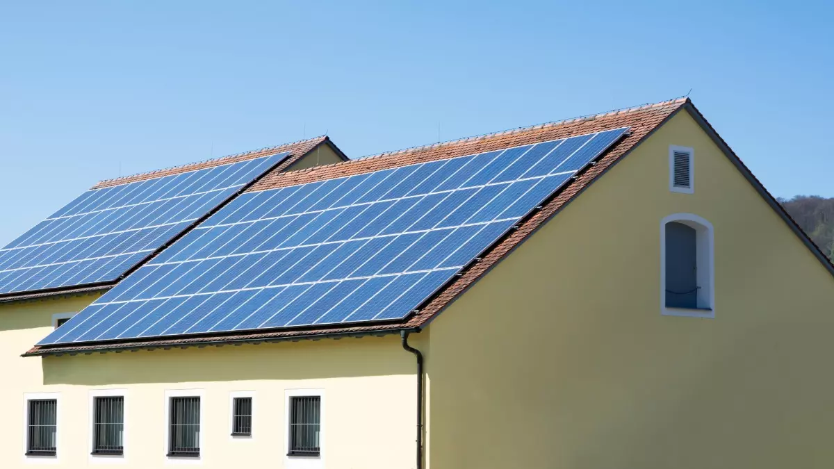 Manutenzione e pulizia dei pannelli fotovoltaici