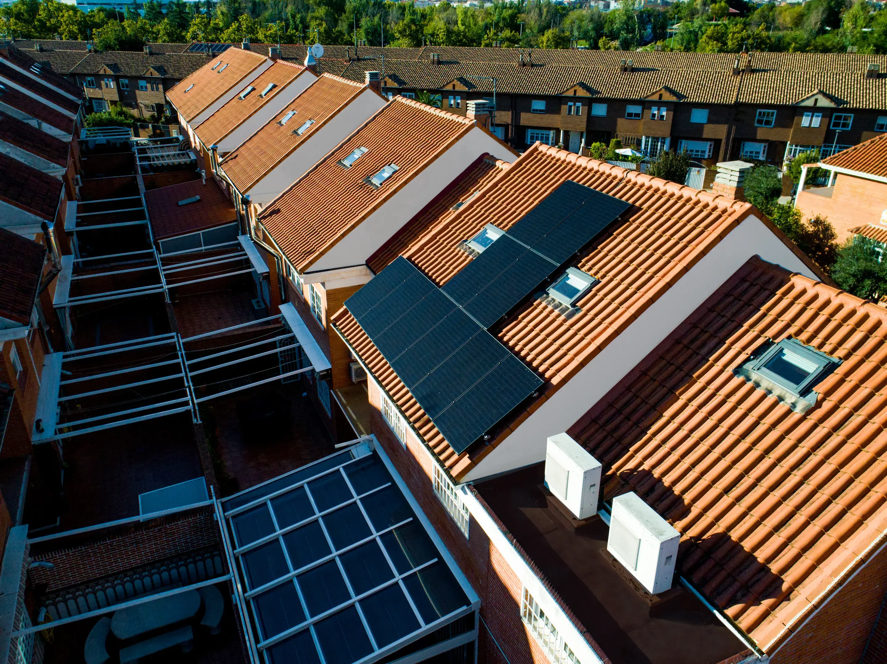 Hoge energieprijzen maken zonnepanelen aantrekkelijk