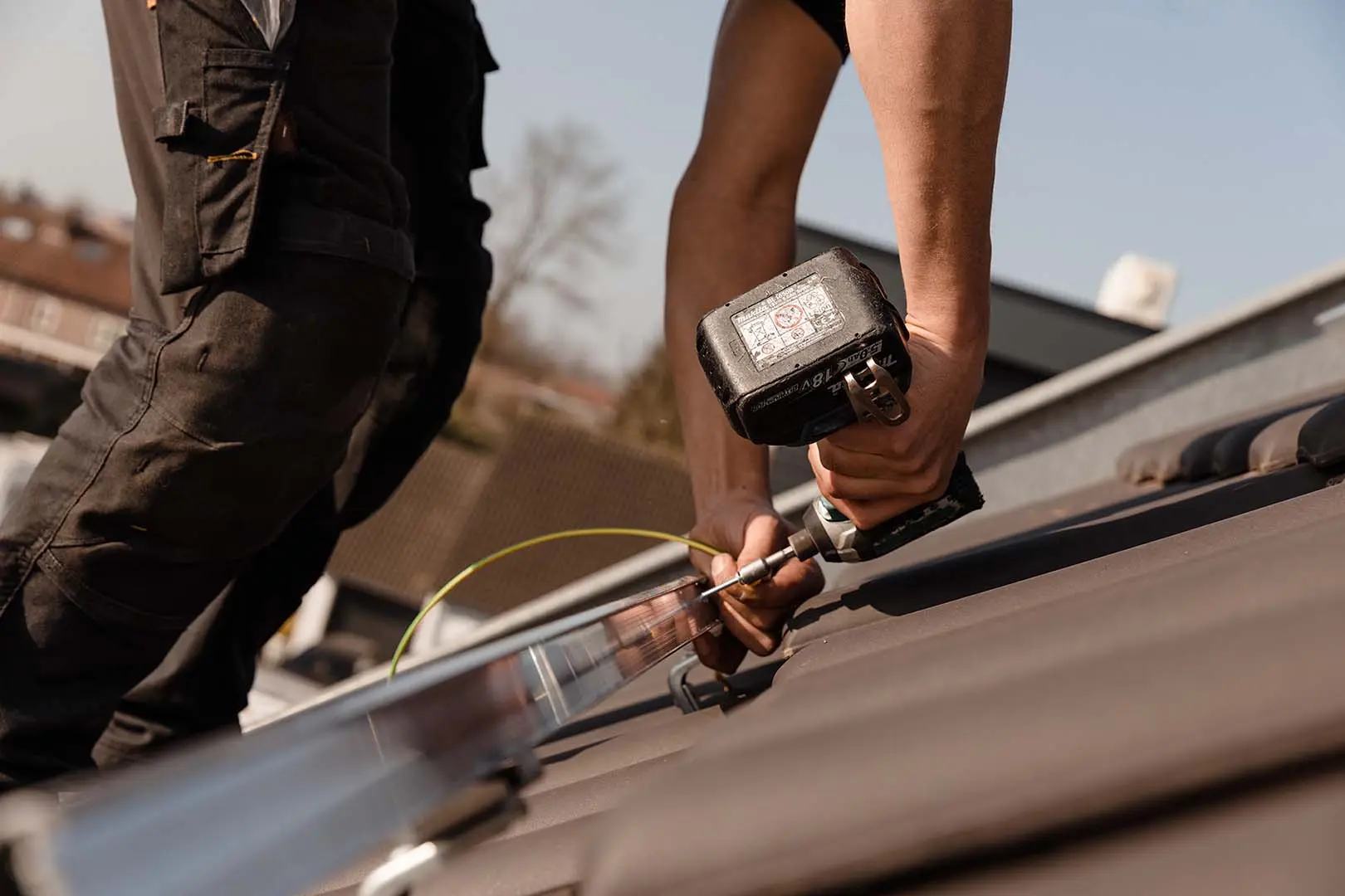 À quoi ressemble une journée d’installation de panneaux solaires ?