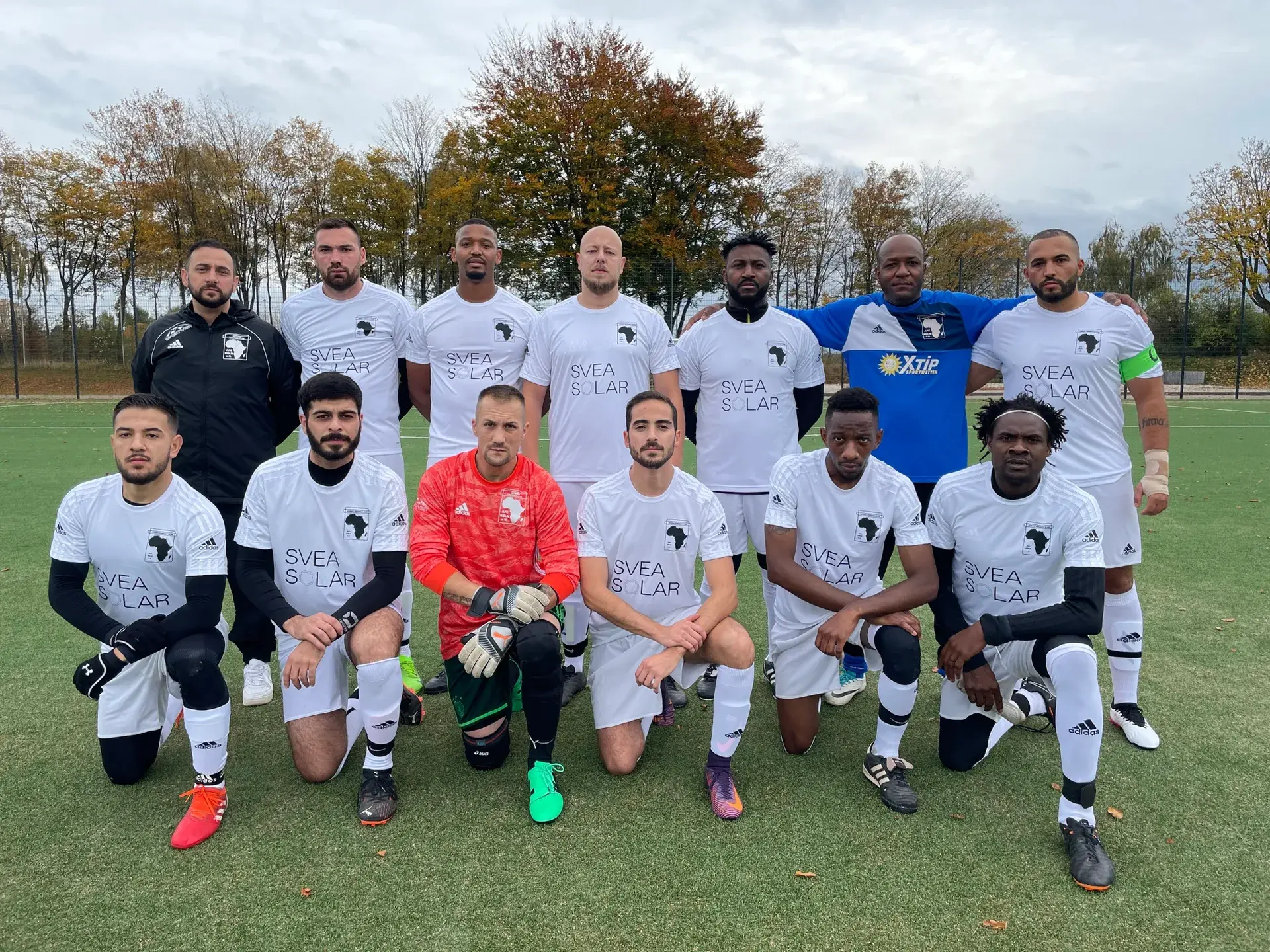 Svea Solar unterstützt den lokalen Verein "Afrika Fußball Club Köln e.V."