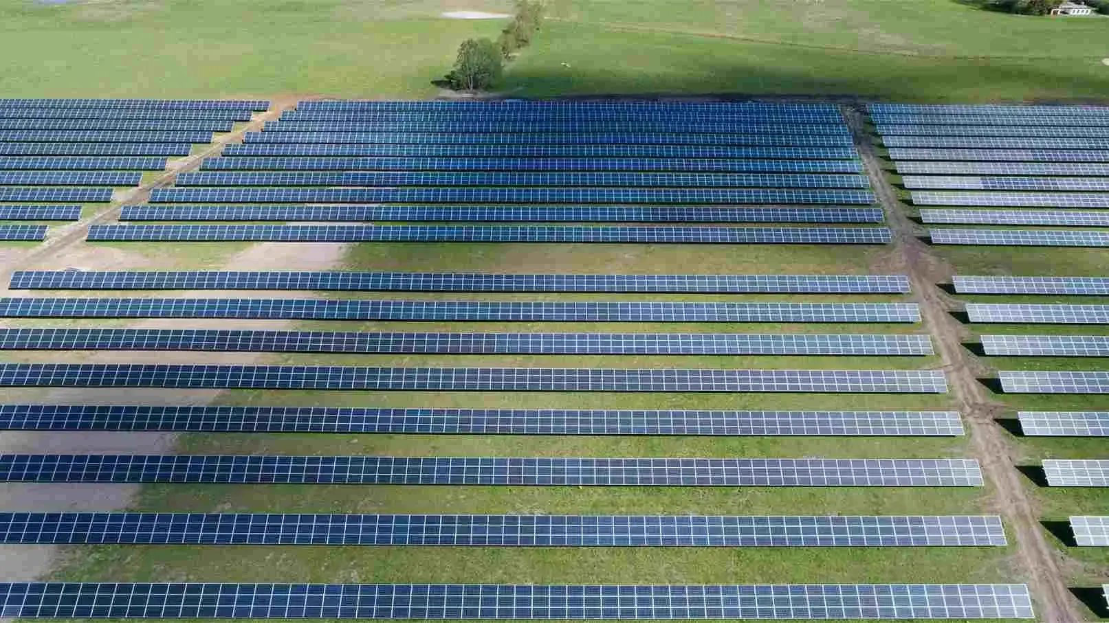 ¿Qué es un parque solar y cómo funciona?